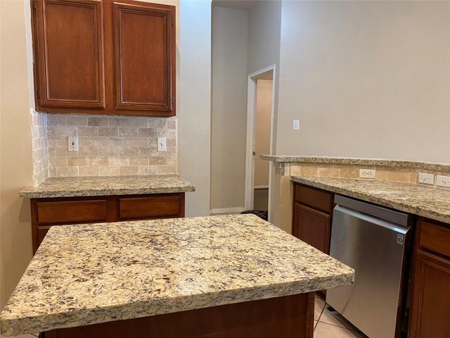 4401 Egret Drive, Seabrook, TX 77586