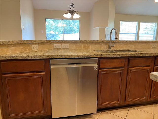 4401 Egret Drive, Seabrook, TX 77586