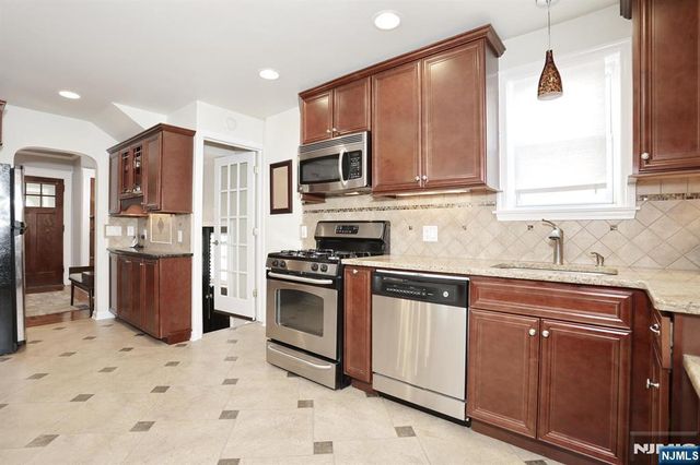 150 Niagara Street, Dumont, NJ 07628
