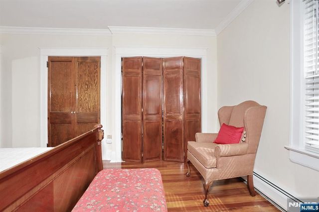 150 Niagara Street, Dumont, NJ 07628