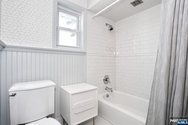 150 Niagara Street, Dumont, NJ 07628