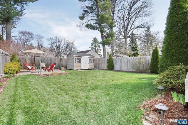 150 Niagara Street, Dumont, NJ 07628