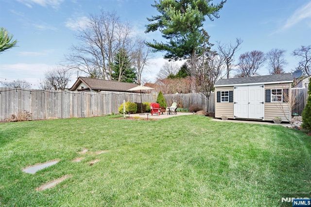 150 Niagara Street, Dumont, NJ 07628