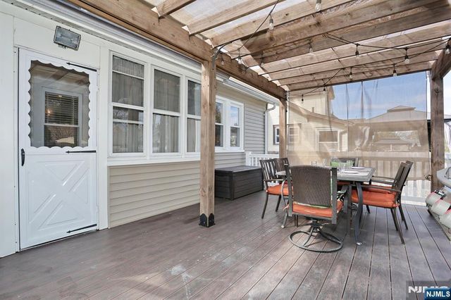 150 Niagara Street, Dumont, NJ 07628