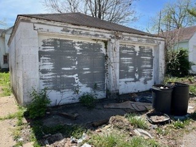109 E Hudson Avenue, Dayton, OH 45405