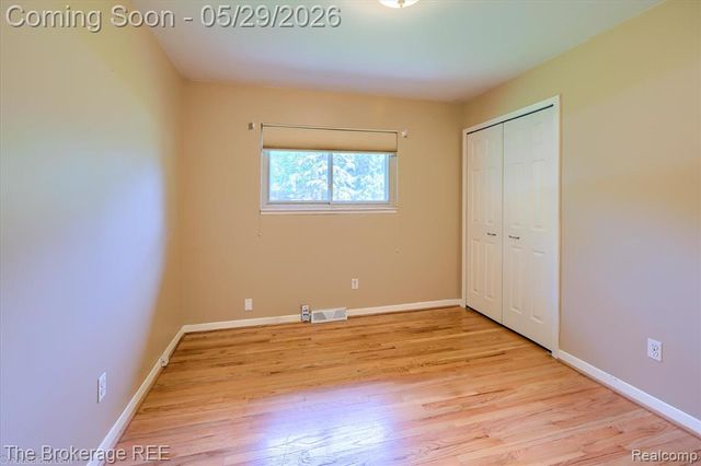 6933 Hubbard Hills Drive, Clarkston, MI 48348