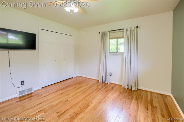 6933 Hubbard Hills Drive, Clarkston, MI 48348