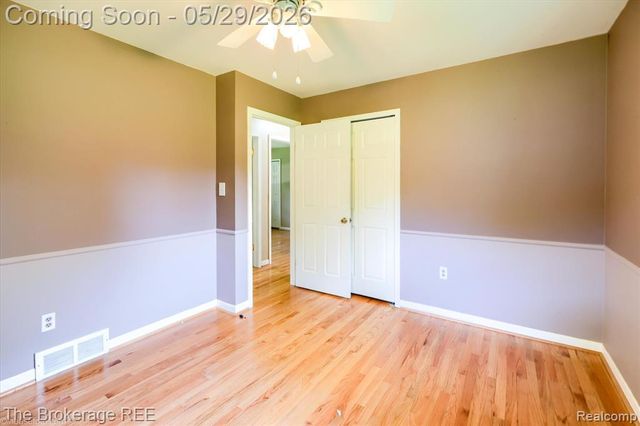 6933 Hubbard Hills Drive, Clarkston, MI 48348