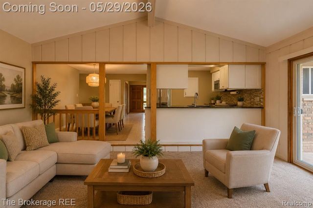 6933 Hubbard Hills Drive, Clarkston, MI 48348