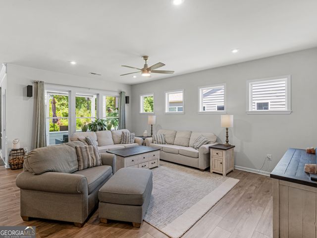 229 Nuttall Drive, Griffin, GA 30223