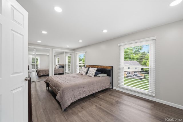 1319 Wagon Wheel Lane, Rochester Hills, MI 48306