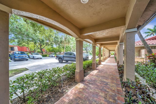 8105 Severn Drive C, Boca Raton, FL 33433