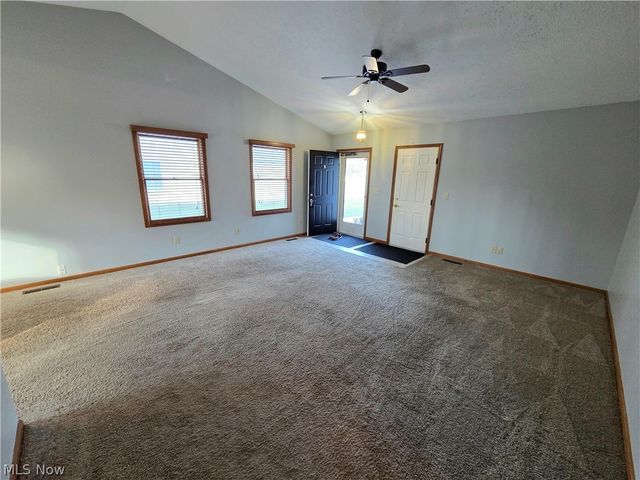 2232 Candlewood Drive, Avon, OH 44011