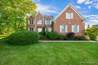7N494 Foxglove Court, St. Charles, IL 60175