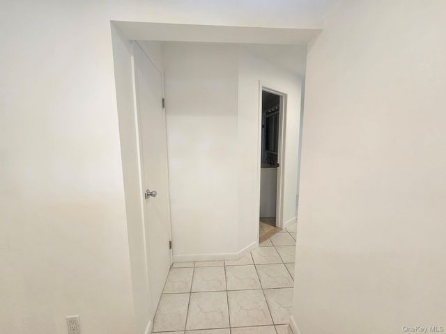 804 Hampshire Road, Bay Shore, NY 11706