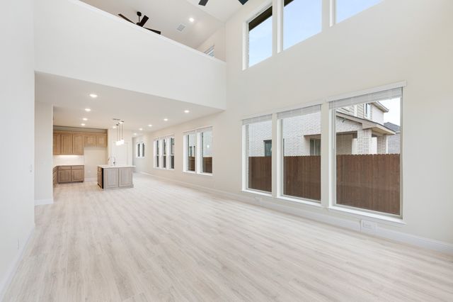 1012 River Oaks Drive, Godley, TX 76044