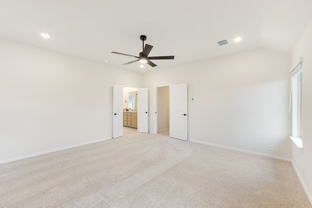 1012 River Oaks Drive, Godley, TX 76044