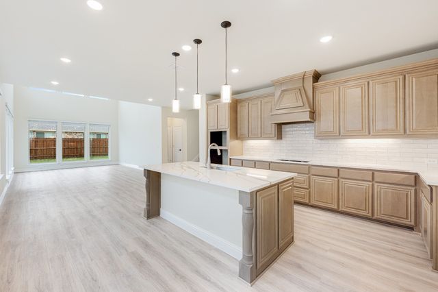 1012 River Oaks Drive, Godley, TX 76044