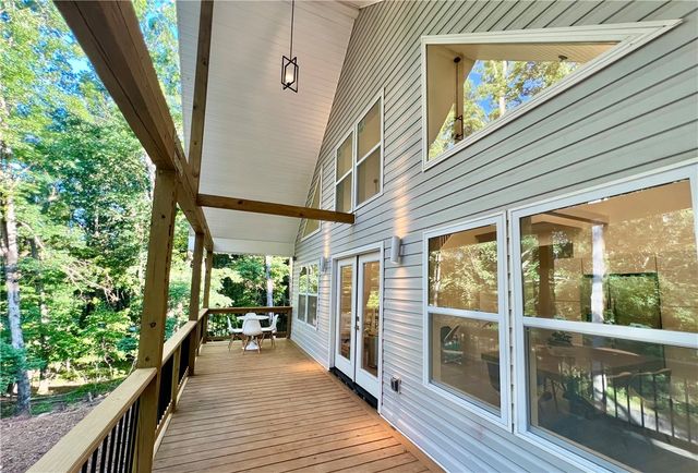 100 Deerwood Drive, Westminster, SC 29693