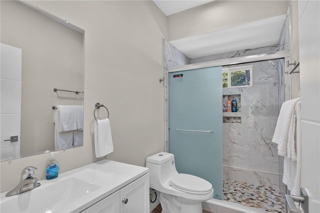 100 Deerwood Drive, Westminster, SC 29693
