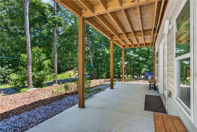 100 Deerwood Drive, Westminster, SC 29693