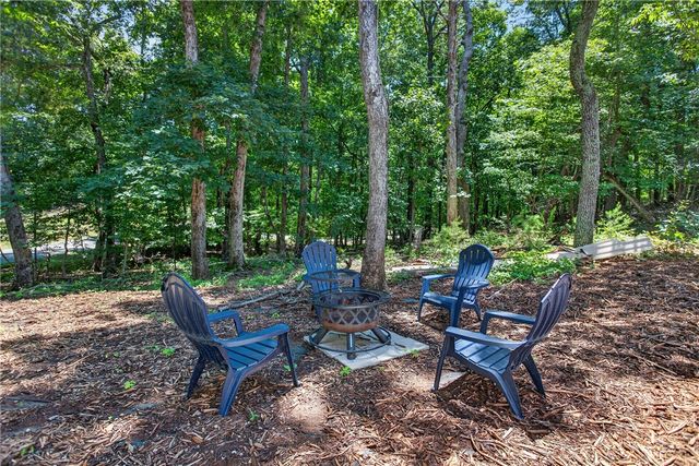 100 Deerwood Drive, Westminster, SC 29693