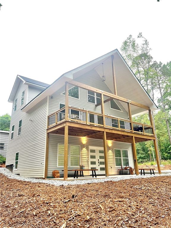 100 Deerwood Drive, Westminster, SC 29693