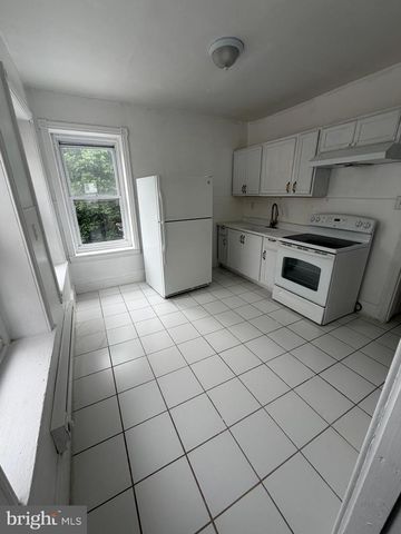 110 E TABOR RD, Philadelphia, PA 19120