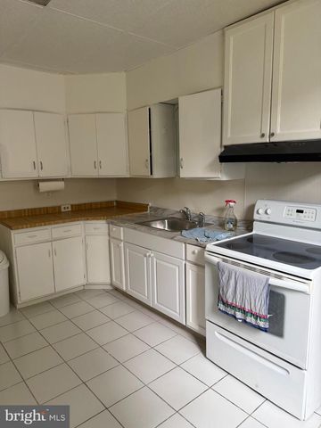 110 E TABOR RD, Philadelphia, PA 19120