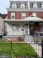 110 E TABOR RD, Philadelphia, PA 19120