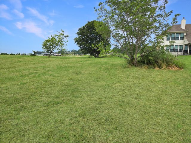 Lot 19 Lake Ridge Drive, Streetman, TX 75859