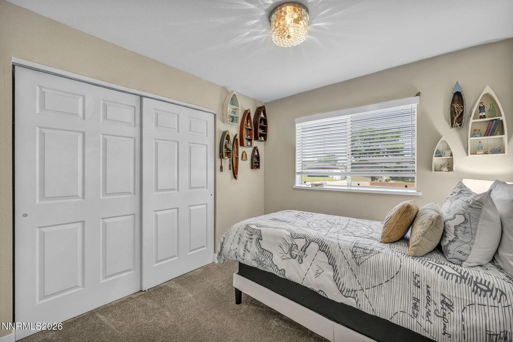 Image 21 of property listing at 1331 Victoria Drive, Gardnerville, NV 89460