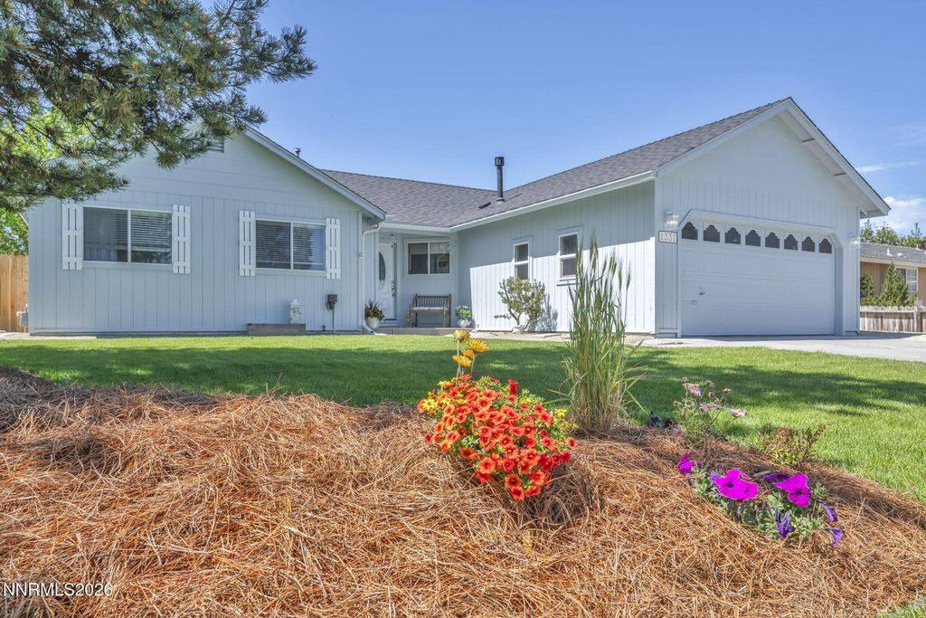 Image 3 of property listing at 1331 Victoria Drive, Gardnerville, NV 89460