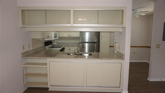 12141 SPARTAN WAY 204, Hudson, FL 34667