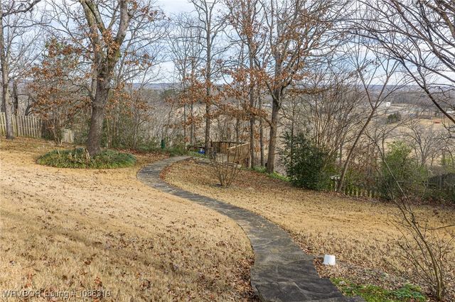 2301 Park Ridge Way, Van Buren, AR 72956