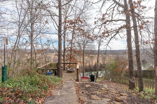 2301 Park Ridge Way, Van Buren, AR 72956