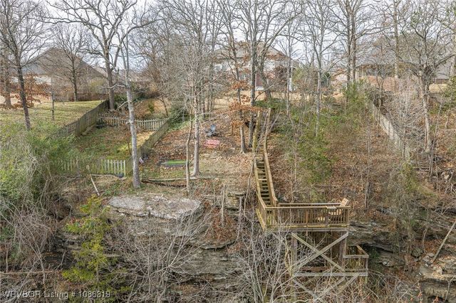 2301 Park Ridge Way, Van Buren, AR 72956