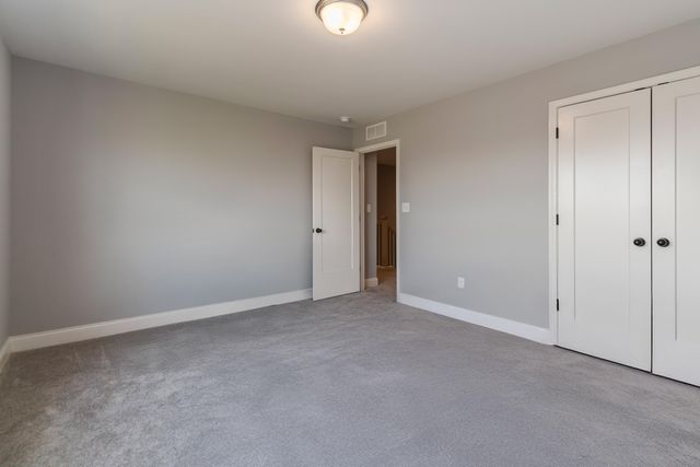 104 Dunmore Lane, Georgetown, KY 40324