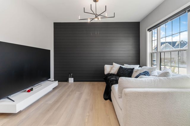 104 Dunmore Lane, Georgetown, KY 40324