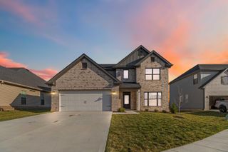 104 Dunmore Lane, Georgetown, KY 40324