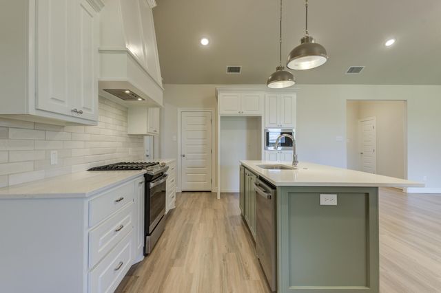 5718 119th Street, Lubbock, TX 79424