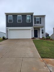 135 Oconee Trail, Statesville, NC 28625