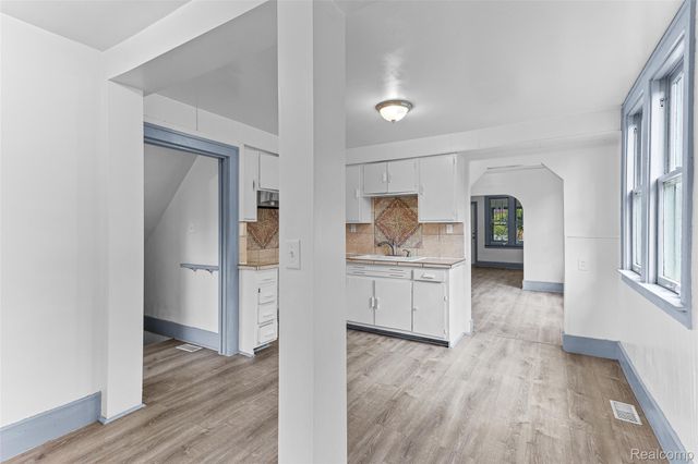 20 Hill Street, River Rouge, MI 48218