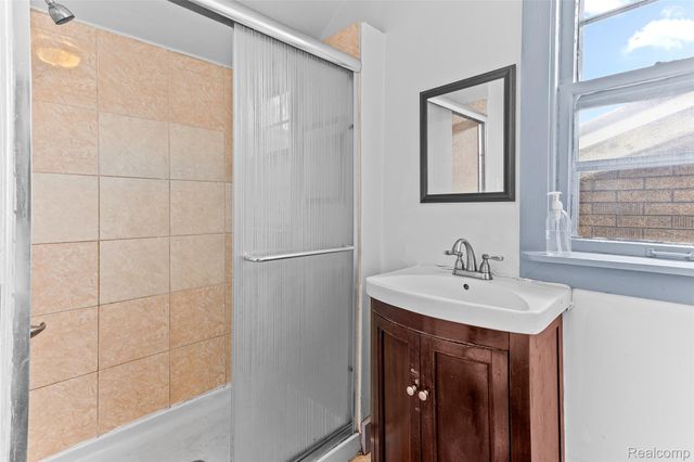 20 Hill Street, River Rouge, MI 48218