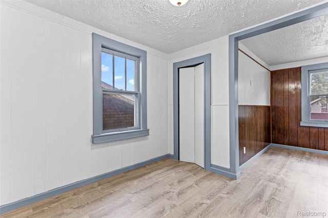 20 Hill Street, River Rouge, MI 48218