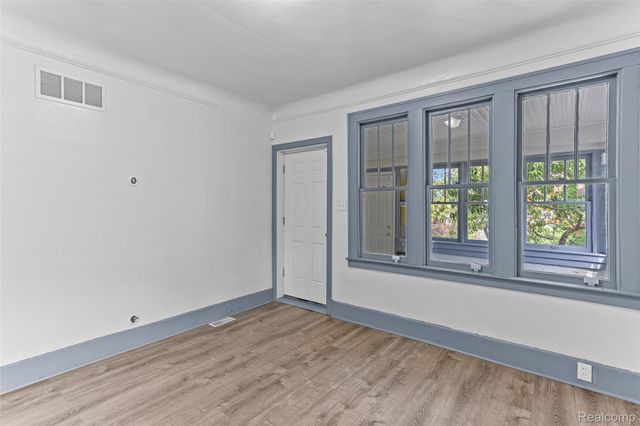 20 Hill Street, River Rouge, MI 48218