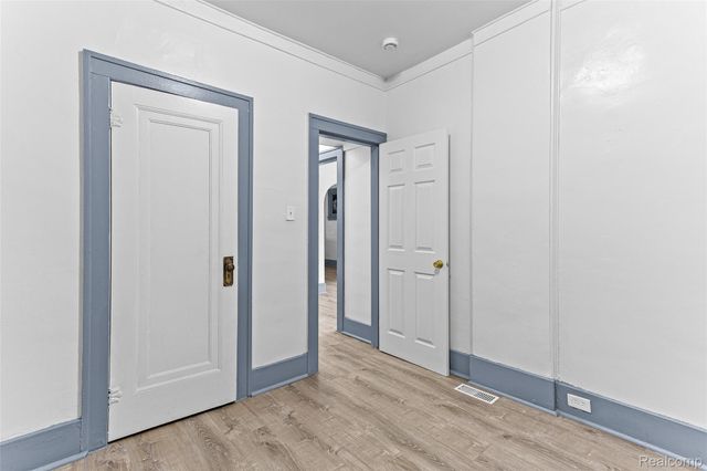 20 Hill Street, River Rouge, MI 48218