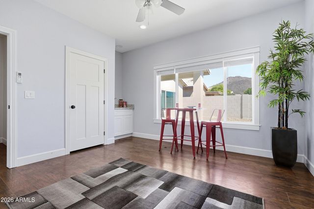 6635 W EL CORTEZ Place, Phoenix, AZ 85083