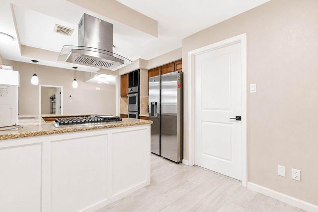 13206 Ferry Hill Ln, Houston, TX 77015