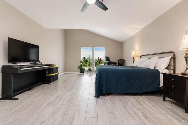 13206 Ferry Hill Ln, Houston, TX 77015